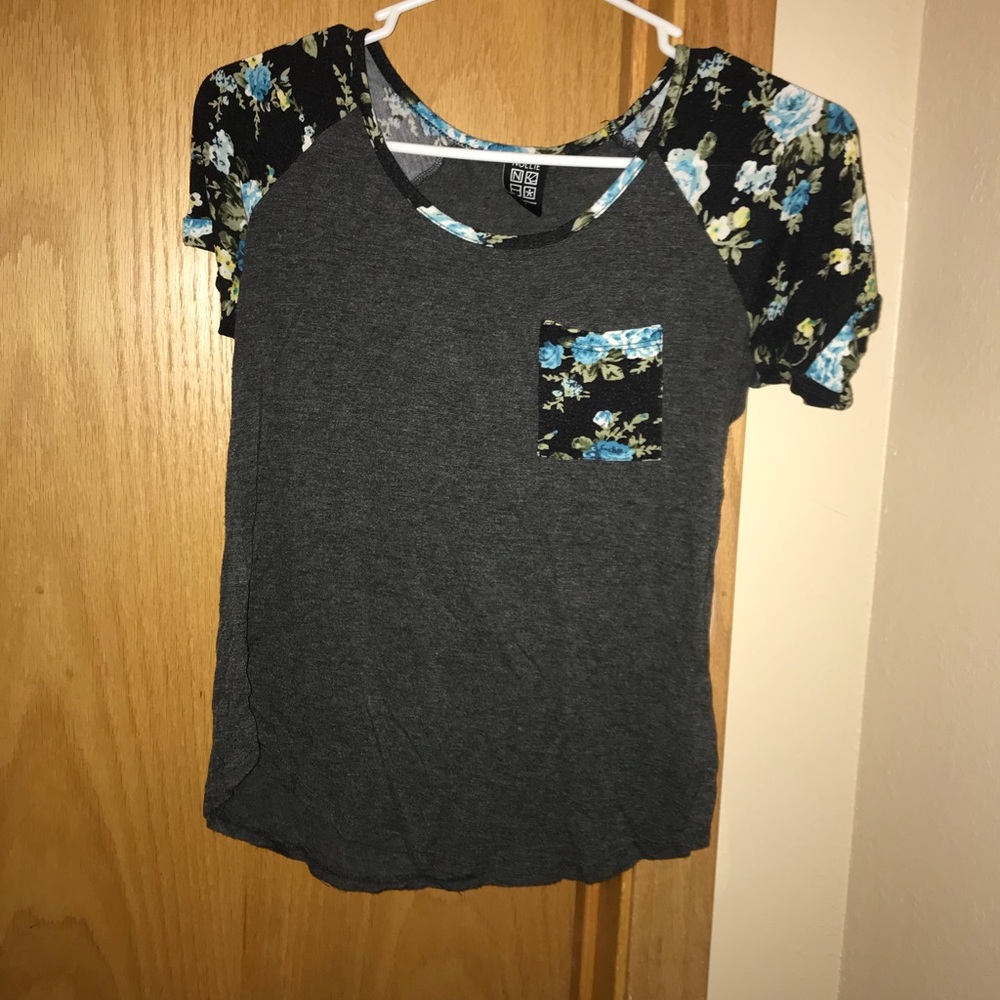 Short sleeve